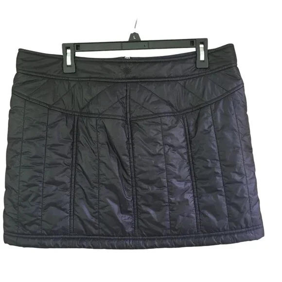 Athleta Toasty Buns Mini Skirt Women's Size 14 Black Quilted Puffer Insulated - Picture 2 of 12